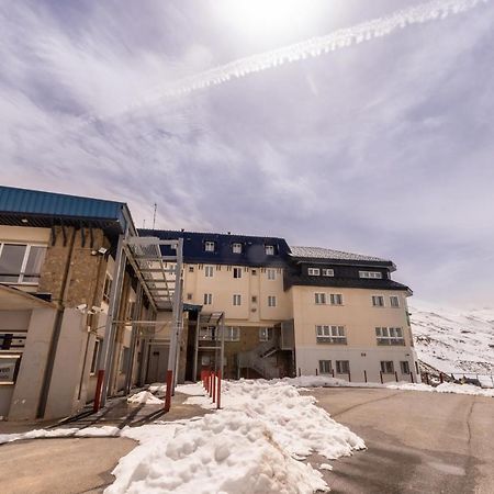 Albergue Inturjoven Сьєрра-Невада Екстер'єр фото
