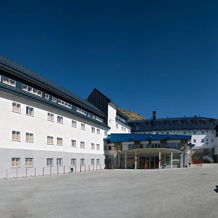 Albergue Inturjoven Сьєрра-Невада Екстер'єр фото