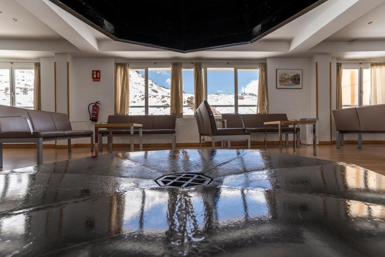 Albergue Inturjoven Сьєрра-Невада Екстер'єр фото
