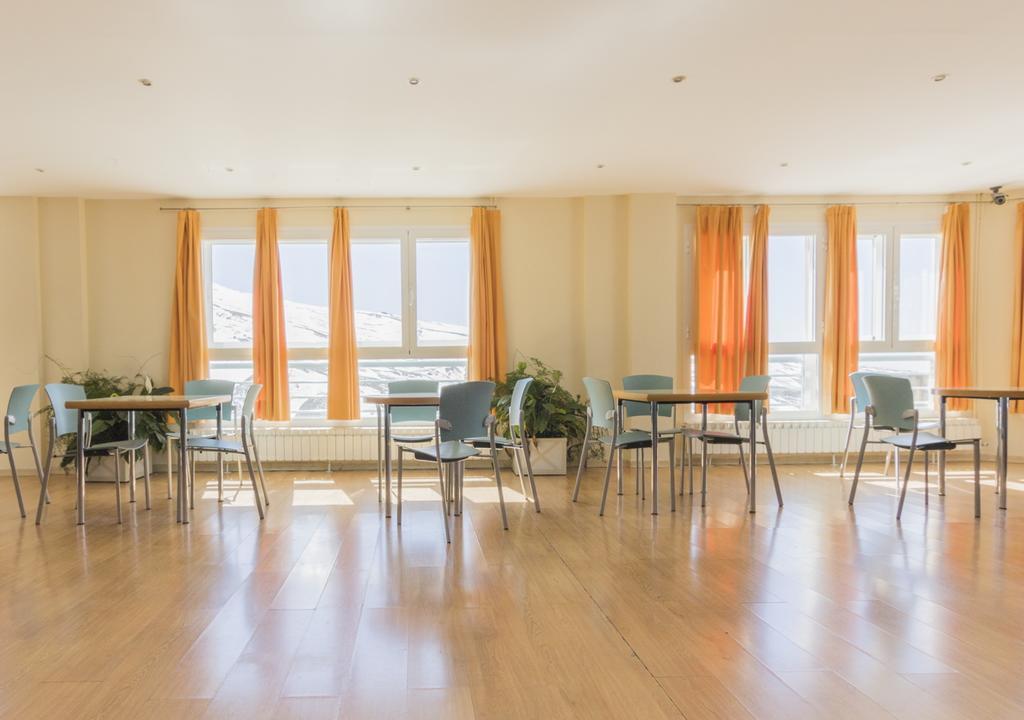Albergue Inturjoven Сьєрра-Невада Екстер'єр фото